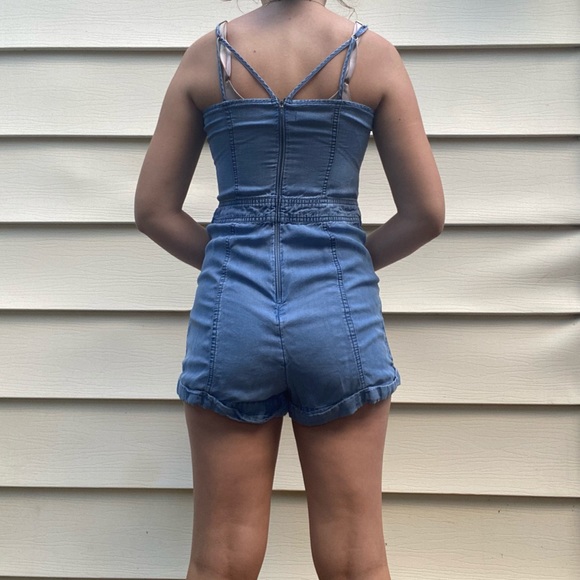 Abercrombie & Fitch Strappy Denim Romper - Picture 3 of 5
